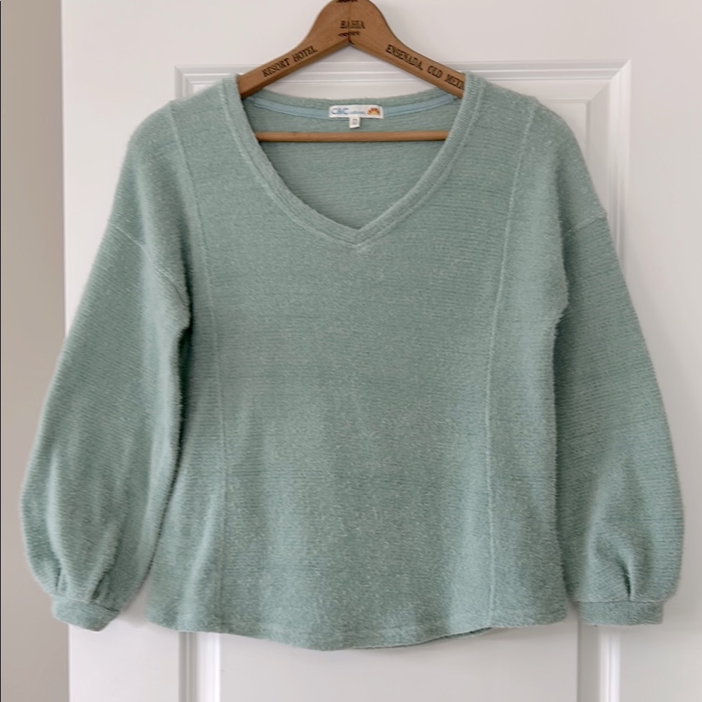 C&C California Sea Foam Green V-Neck Fuzzy Sweater Balloon Sleeve w MEASUREMENTS